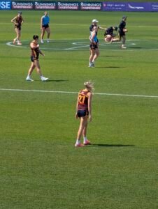 Mikayla Williamson #27 (Hawthorn), Keely Coyne #9 (Hawthorn), Jacqueline Dupuy #38 (Hawthorn), Aine McDonagh #13 (Hawthorn)