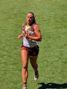 Elli Symonds #21 (Hawthorn)